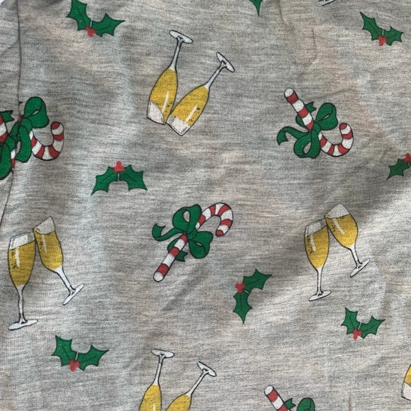 Mistletoe & Mimosas Tabitha Webb Pajama set Super Soft - Picture 8 of 9